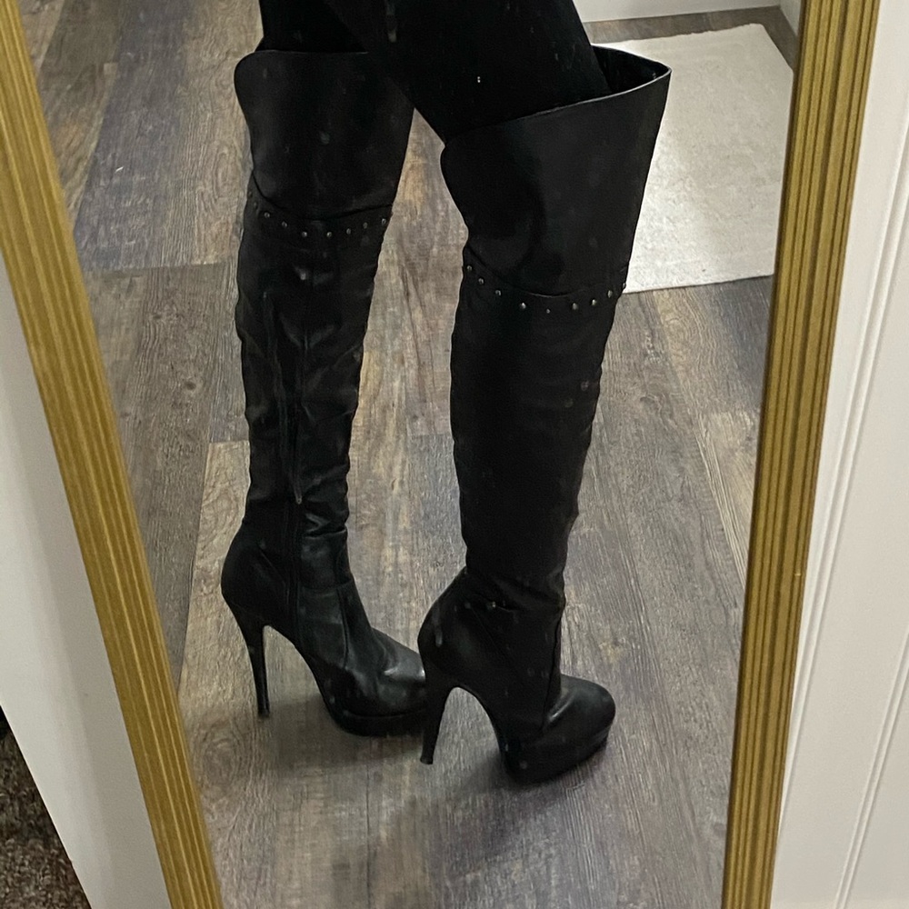 Platform over the knee boots 7.5